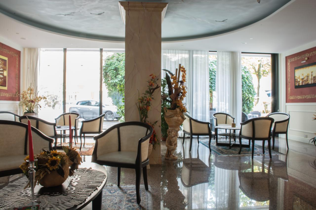 Hotel Miranda Bellaria-Igea Marina Exterior photo